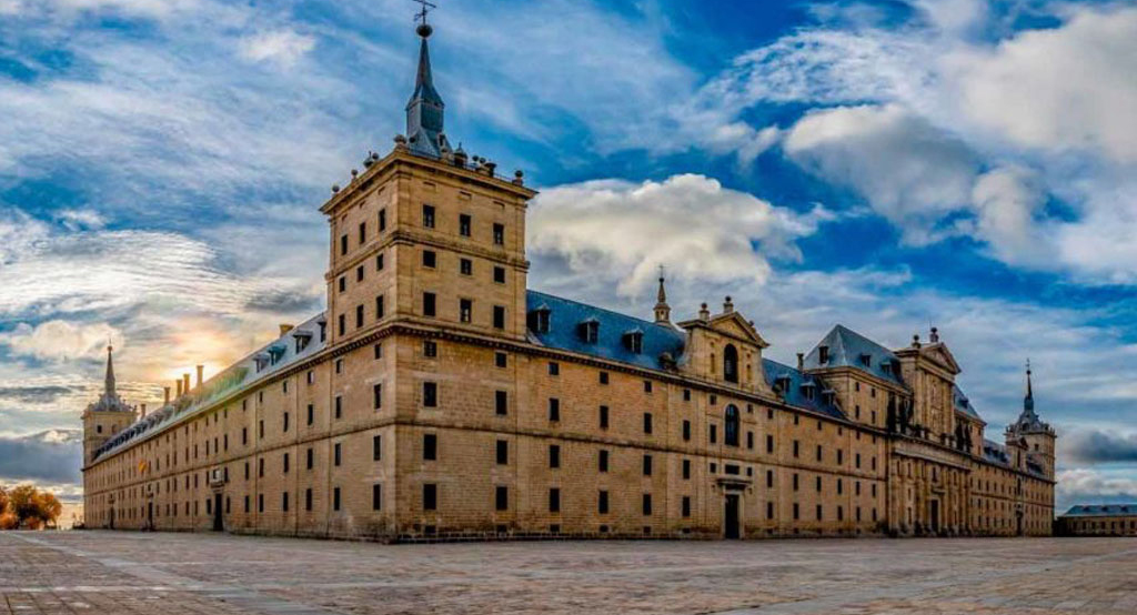 Fachada del Monasterio de San lorenzo de El Escorial