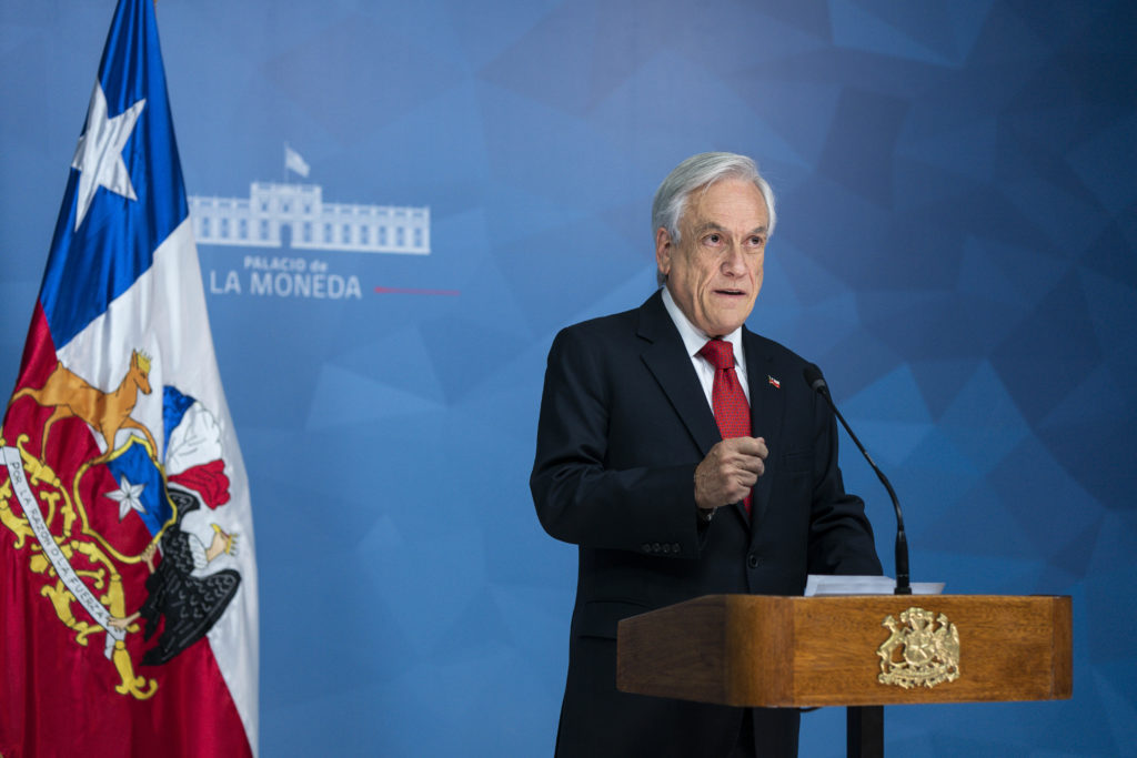 Imagen del expresidente de Chile Sebastián Piñera para un artículo de Vivir en Astrológico.